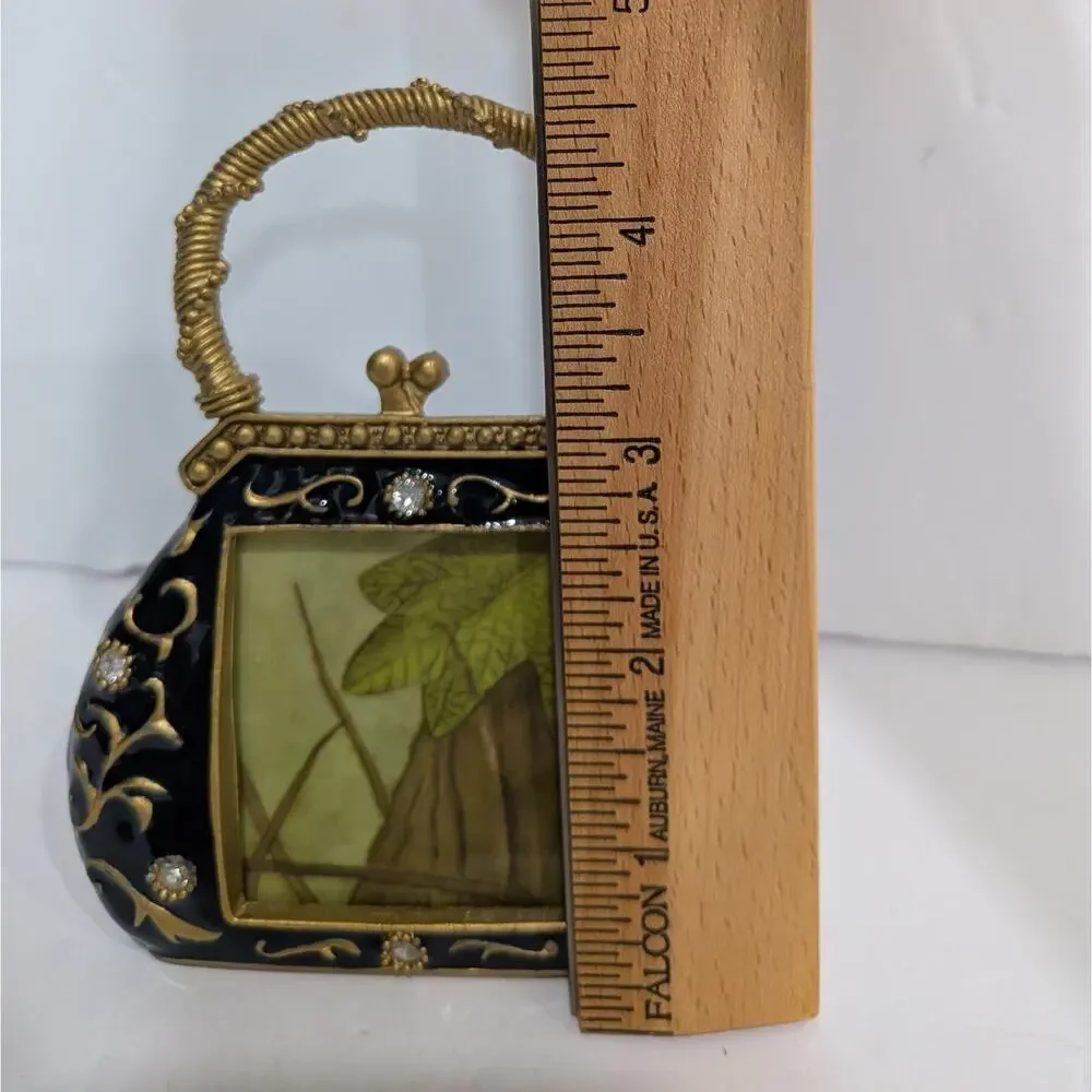 Unbranded charming vintage